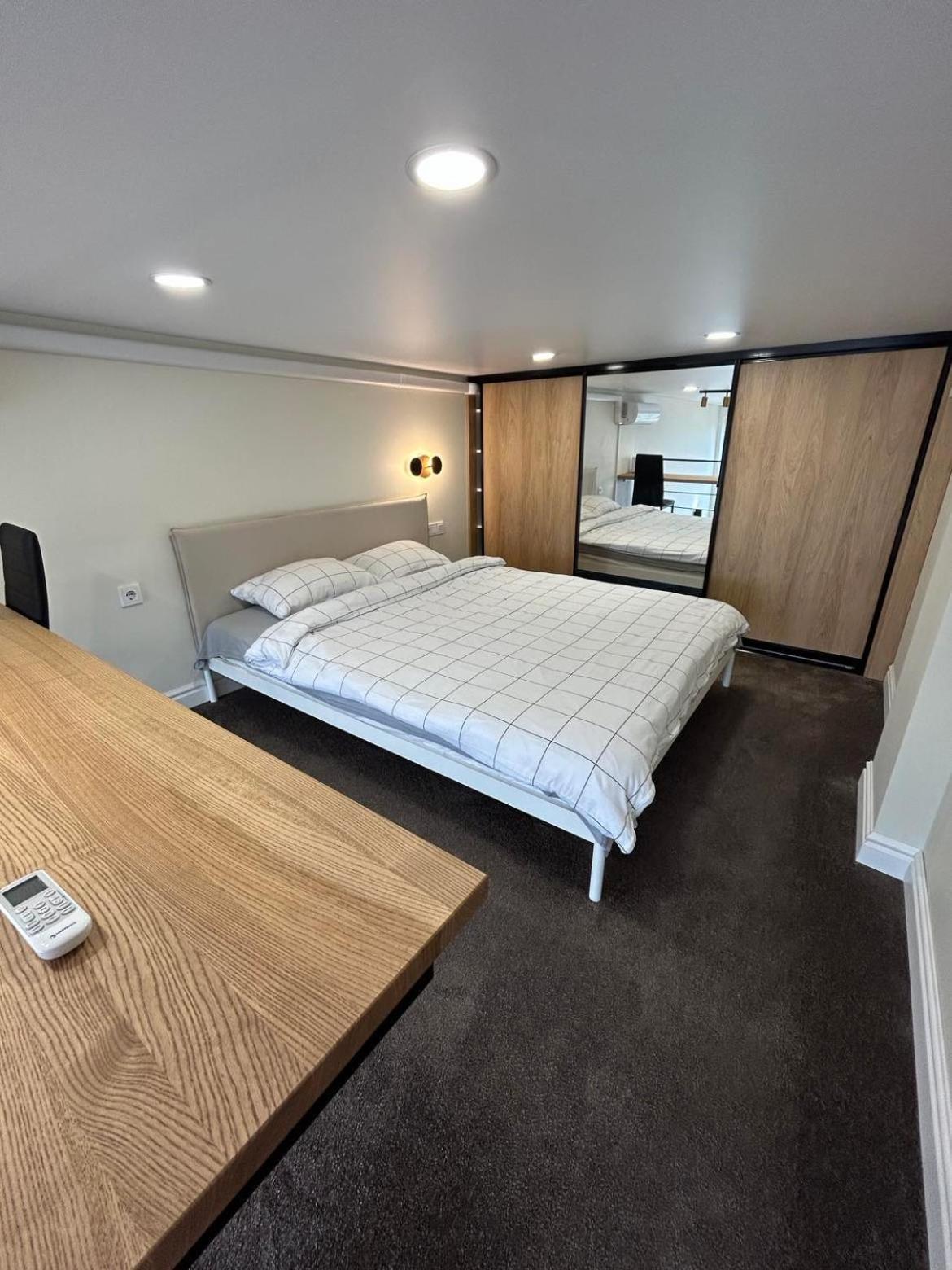 Stylish&Cozy Loft Zuvedra Near City Center Wilna Exterior foto